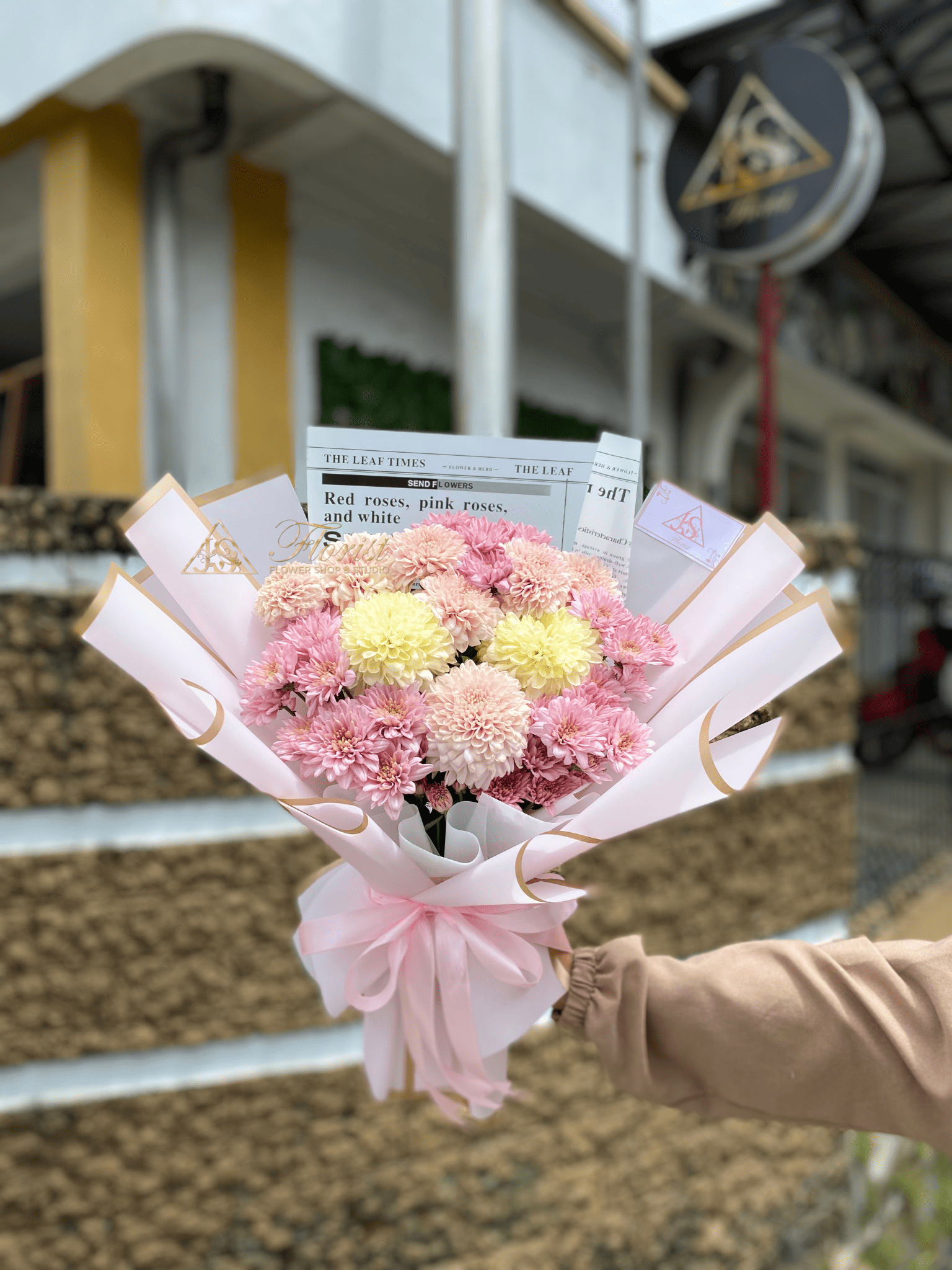Bucket Mix Flower 8